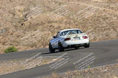 media/Oct-01-2022-Team Topak Racing (Sat) [[f860fb51be]]/2-Inter Low 2/session 1 turn 3/